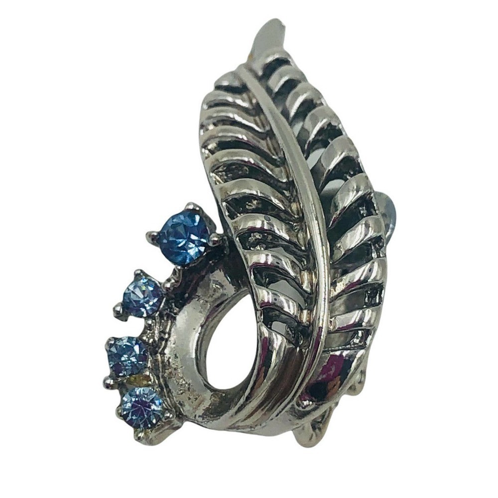 Vintage CORO Blue Rhinestone Silver Brushed and Polished Clip Earrings - Picture 6 of 9